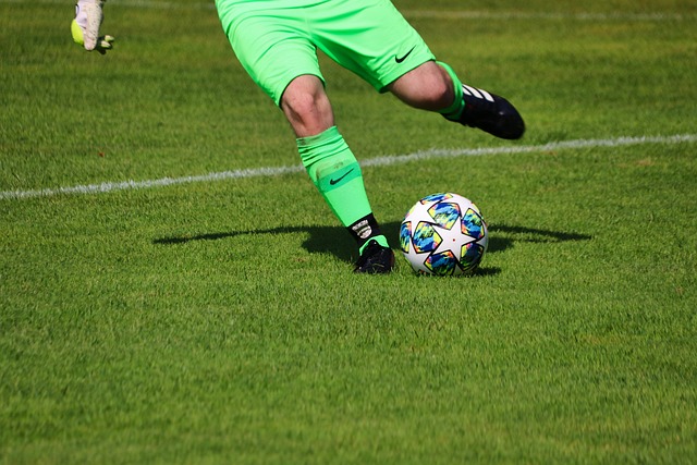 人们可以深 人们可以深